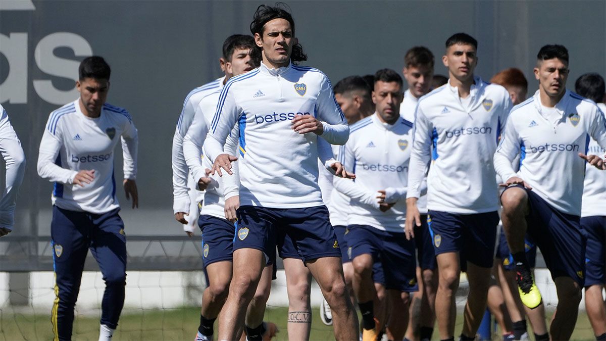 Edinson Cavani será titular en Boca en el partido ante Talleres.
