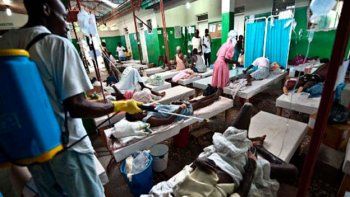 Piden que se aplique un plan para que la epidemia de cólera de Haití no se extienda a Latinoamérica