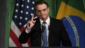 Bolsonaro autorizó que Estados Unidos lance misiles desde Brasil
