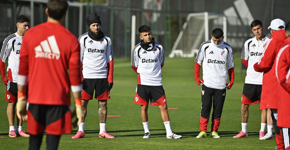 River y un cambio de planes en su agenda.
