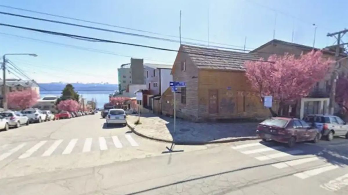 Violenta discusión: un joven murió de una puñalada en el pecho en pleno centro