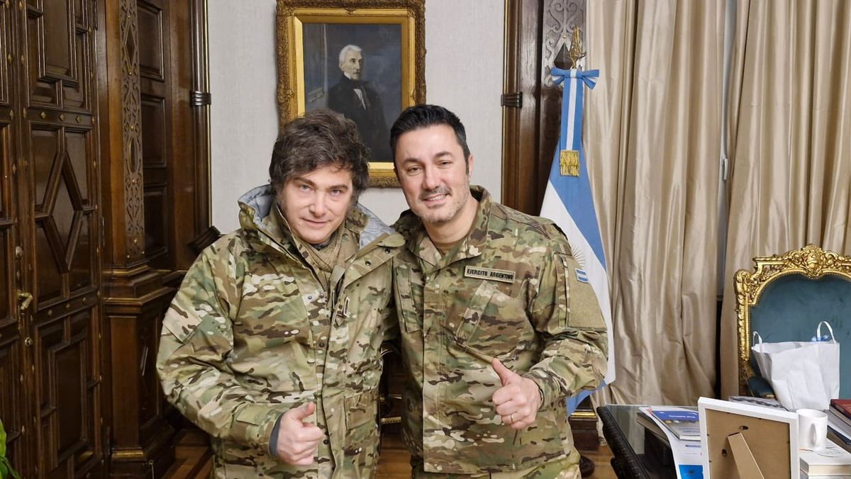 El presidente Milei y el ministro de Defensa Luis Petri. El presidente Milei y el ministro de Defensa Luis Petri.