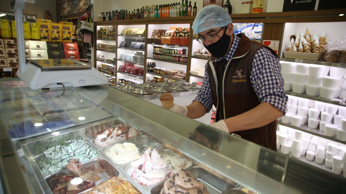 El chocolate tiene una serie de combinaciones muy variadas. El helado es una de ellas. Foto: Fernando Martinez.
