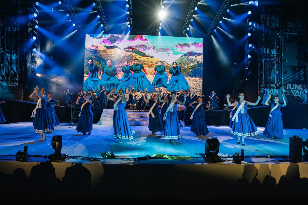 La Vendimia de Tunuyán tomó a la IA como recurso narrativo para contar la historia de la fiesta y plantear su futuro. La Vendimia de Tunuyán tomó a la IA como recurso narrativo para contar la historia de la fiesta y plantear su futuro.