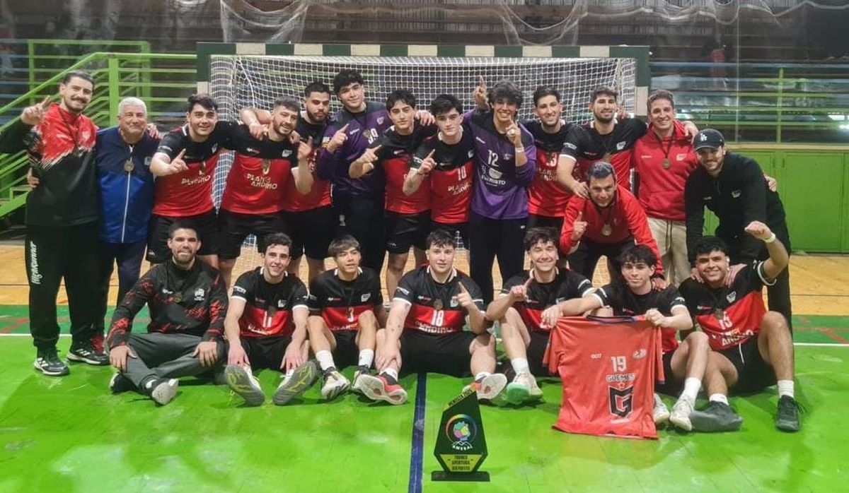 Maipú es campeón del Apertura masculino.