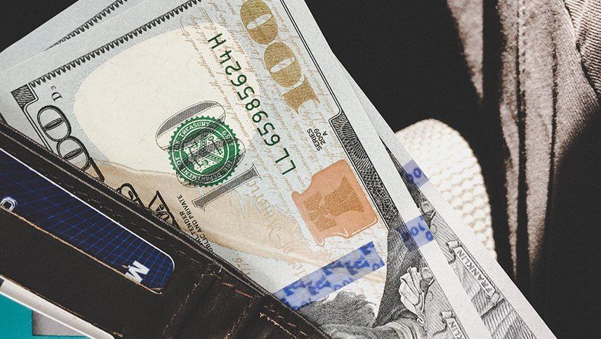 El dólar blue subió $3 y cerró la semana a $126