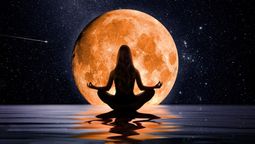 Reiki: los 3 ejercicios para atraer la abundancia con la Luna Llena de octubre