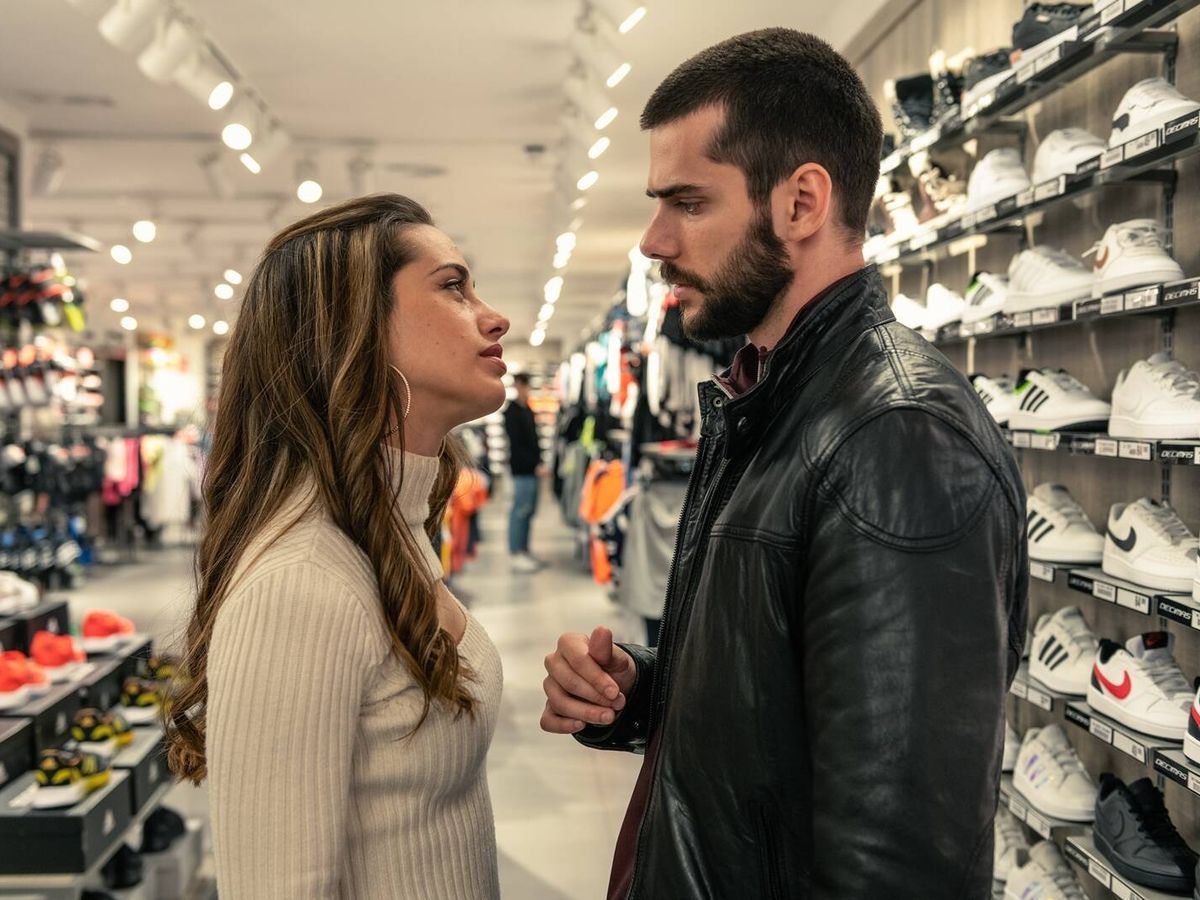 Asia Ortega y Álvaro Rico en Hasta el cierlo: La serie Asia Ortega y Álvaro Rico en Hasta el cierlo: La serie