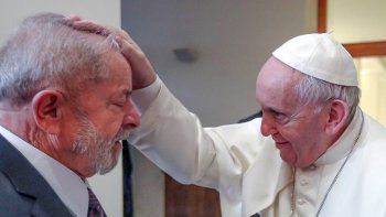 Francisco y Lula se reunieron para hablar de 