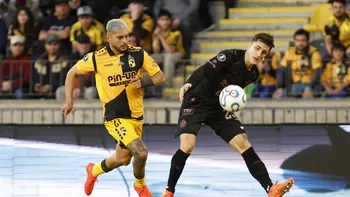 Copa Libertadores: Platense ganó por penales ante Coquimbo y jugará en cuartos de final con Fluminense