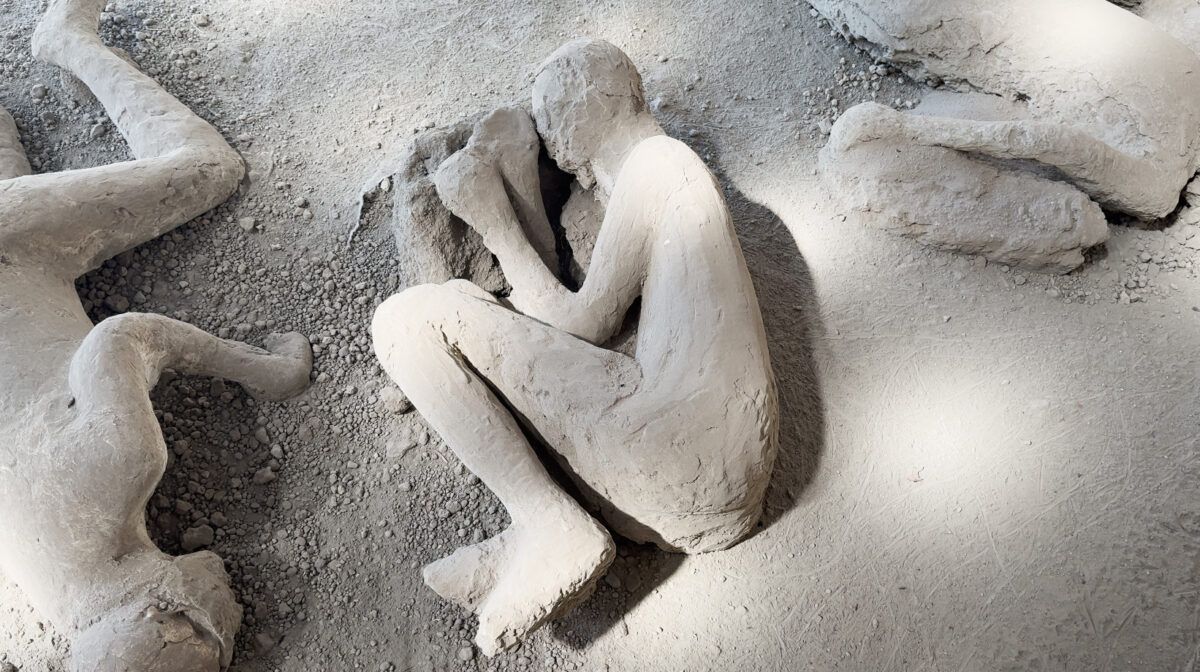 Así fueron descubiertos los cuerpos de las víctimas de Pompeya. Así fueron descubiertos los cuerpos de las víctimas de Pompeya.