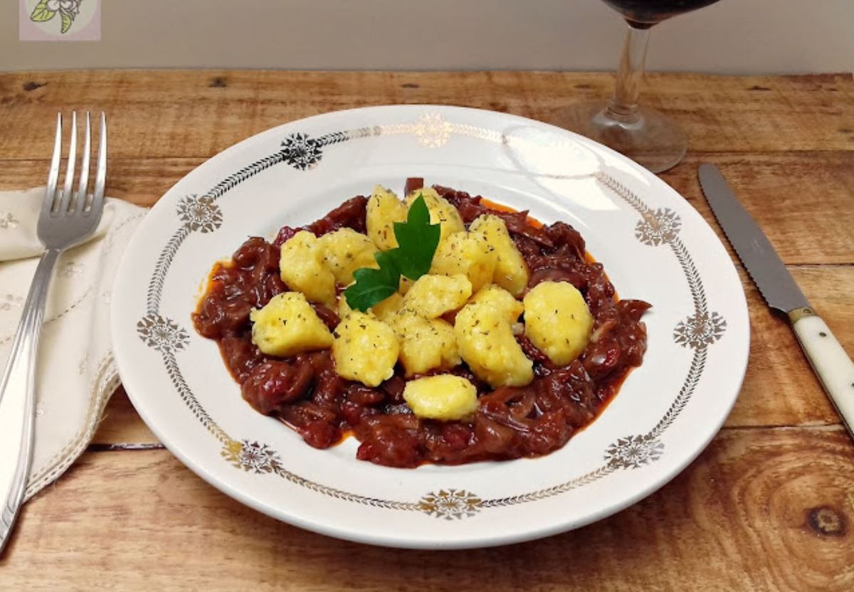 Beneficio de comer ñoquis con boloñesa. Beneficio de comer ñoquis con boloñesa.