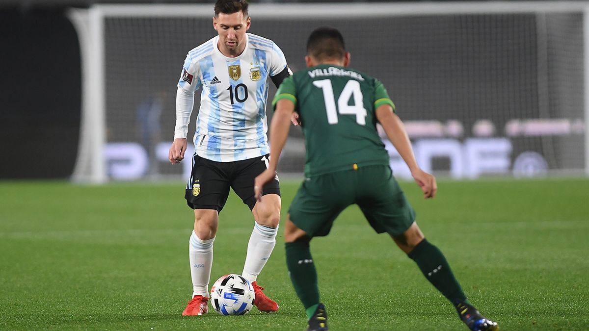 Argentina le ganó a Bolivia con tres genialidades de Messi