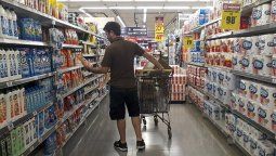 Coronavirus: Defensa del Consumidor constató aglomeración de compradores y faltante de alcohol en gel
