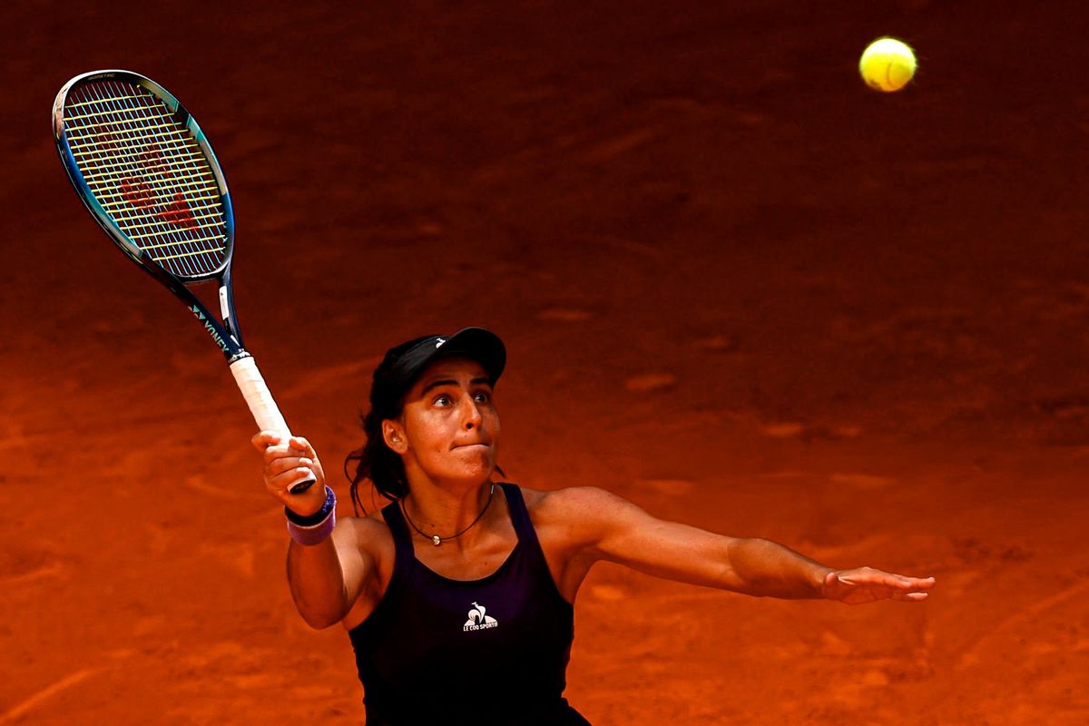 Lourdes Carlé viene sorprendiendo y hoy consiguió su primera victoria en el cuadro principal de un de un WTA 1000. Lourdes Carlé viene sorprendiendo y hoy consiguió su primera victoria en el cuadro principal de un de un WTA 1000.