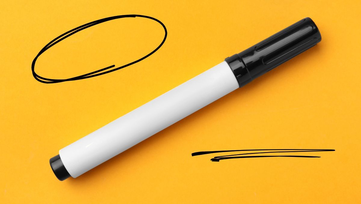 ¿Cómo borrar el marcador permanente de diversas superficies?