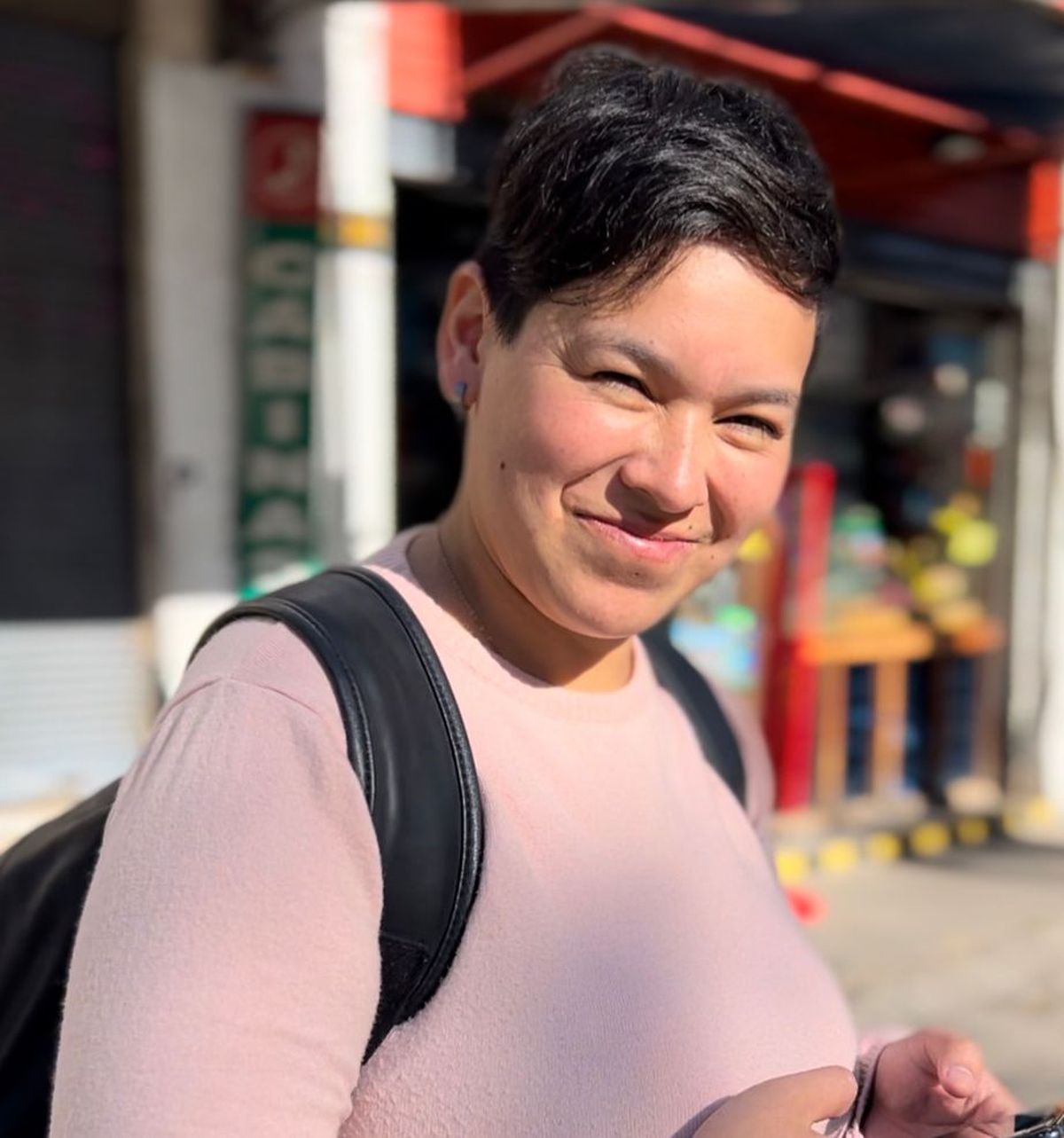 Ariadna Godoy es de Ugarteche, tiene 26 años y es la que cocina las tortitas caseras de Pandito. Ariadna Godoy es de Ugarteche, tiene 26 años y es la que cocina las tortitas caseras de Pandito.