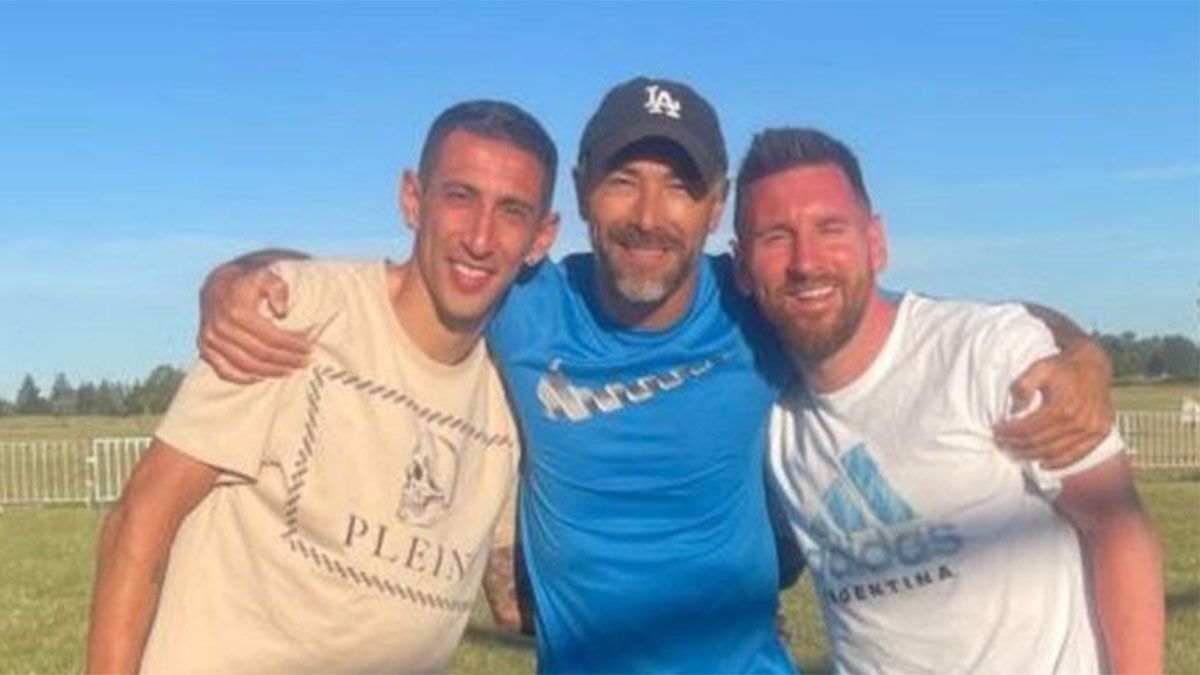 Ángel Di María y Lionel Messi están con el kily González.