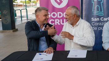 El intendente de San Carlos acordó sumar a comercios a la red de monitoreo de Godoy Cruz El intendente de San Carlos acordó sumar a comercios a la red de monitoreo de Godoy Cruz