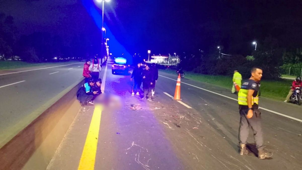 El accidente dejó un muerto en la autopista de Buenos Aires-La Plata.