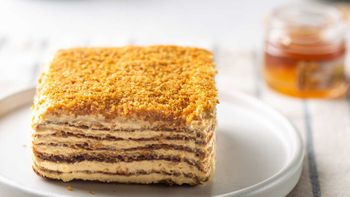 Día Mundial de las Abejas: 4 recetas fáciles con miel para preparar en casa Día Mundial de las Abejas: 4 recetas fáciles con miel para preparar en casa