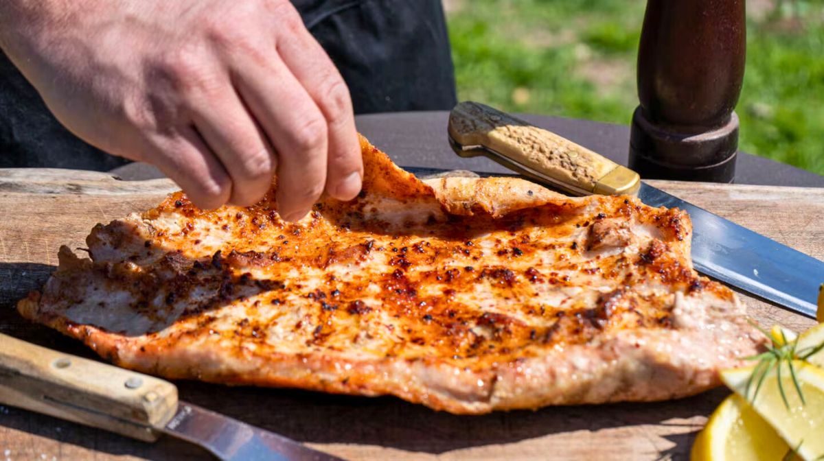 El matambre del asado puede salir duro, pero si se emplean algunos consejos para tiernizarlos, se deshace en la boca.