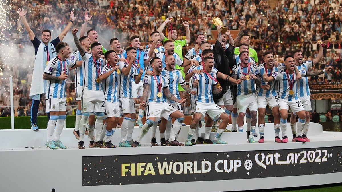 El mural en honor a Lionel Messi y a la Selección argentina que la rompe