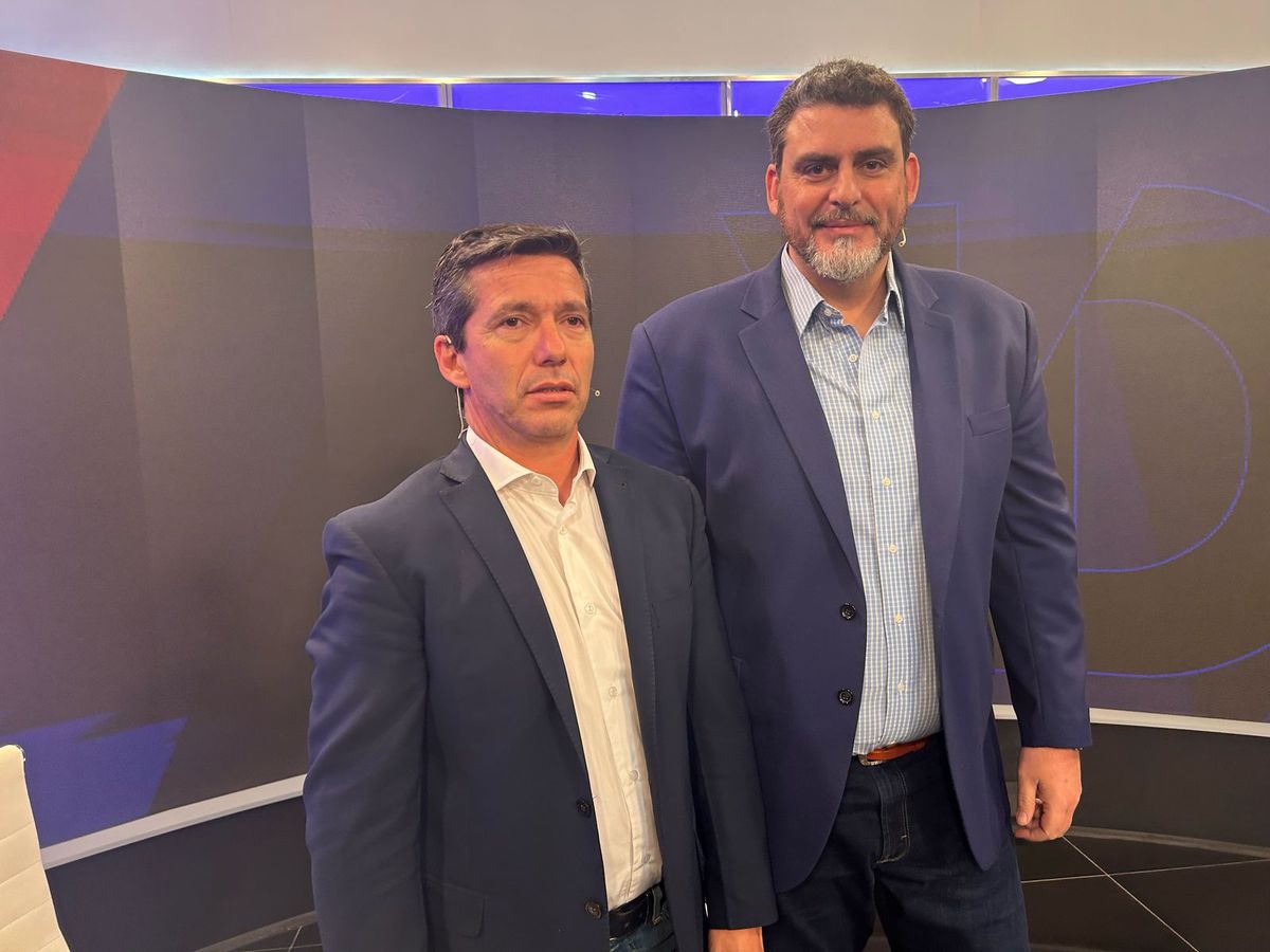 El diputado Andrés Lombardi y el senador Martín Kerchner se mostraron confiados en los buenos resultados electorales que podrá cosechar la alianza que firmaron con La Libertad Avanza. 