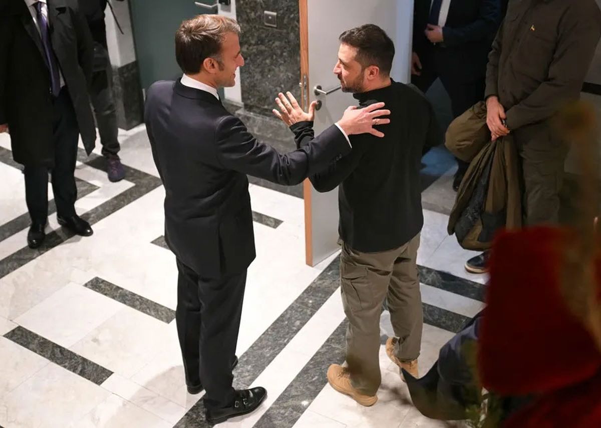 Emmanuel Macron y Volodimir Zelenski, se reunieron un tiempo atrás en Francia. Emmanuel Macron y Volodimir Zelenski, se reunieron un tiempo atrás en Francia.