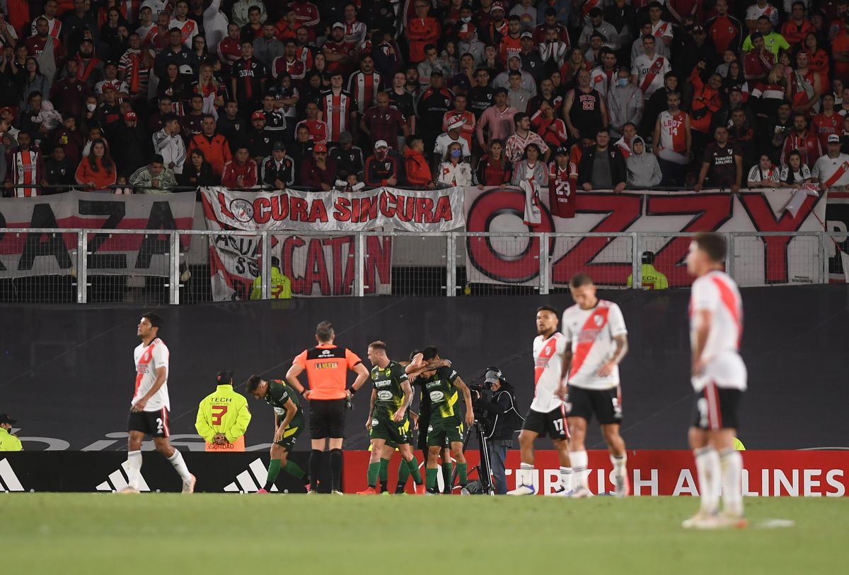 Defensa y Justicia se adueñó de la fiesta de River en el Monumental