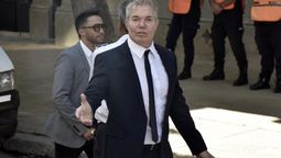 Fernando Burlando habló con los medios antes de ingresar al Tribunal.