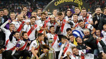 River cargó a Boca tras cumplirse cinco años de la consagración en Madrid