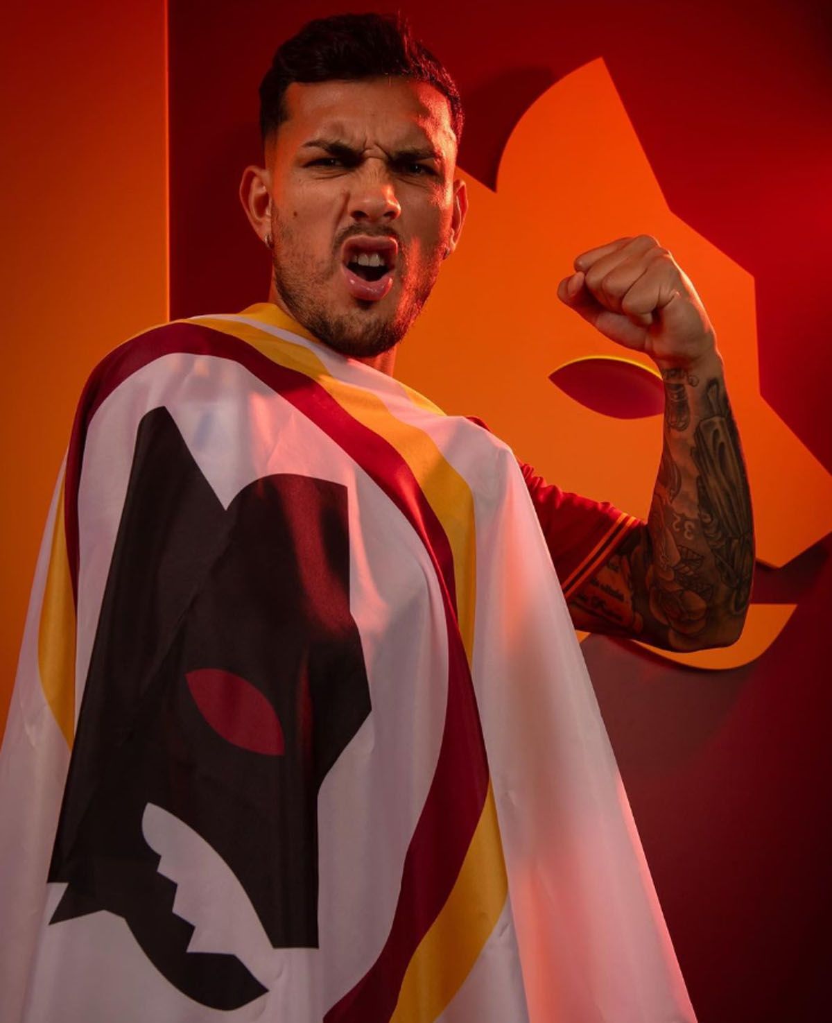 Leandro Paredes usará el número de un ídolo de Roma que pasó por Boca Leandro Paredes usará el número de un ídolo de Roma que pasó por Boca