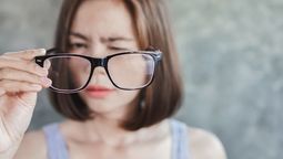 La verdura llena de nutrientes que previene la ceguera y mejora la salud visual (no es la zanahoria)
