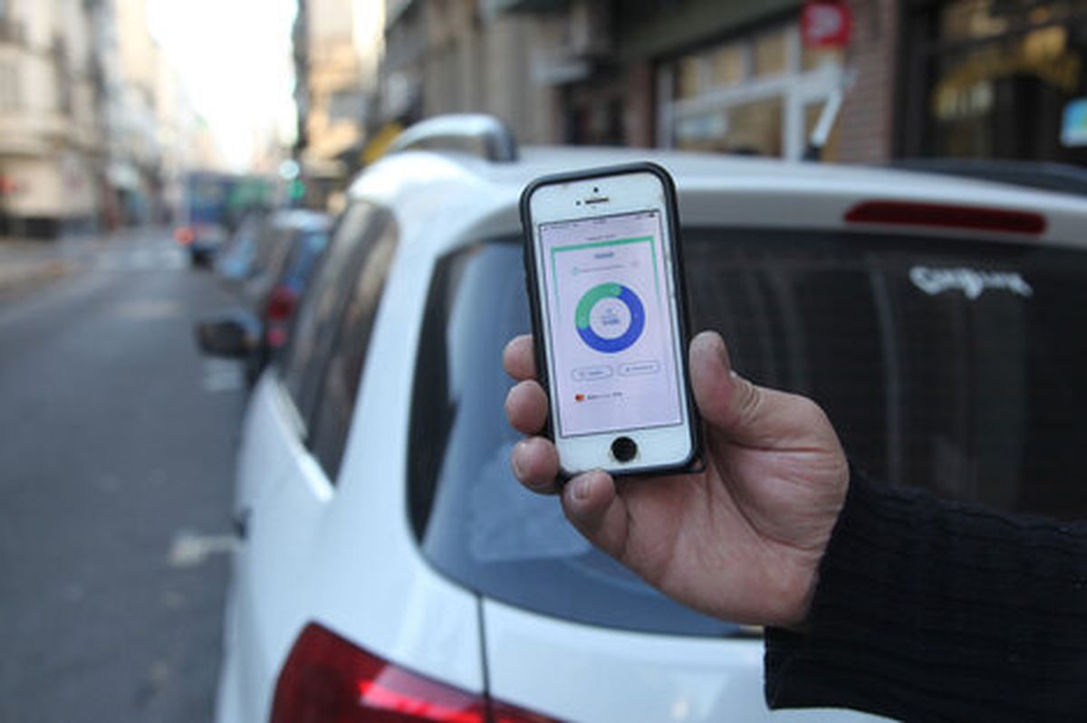 Similar a la Ciudad de Buenos Aires, Capital tendrá una app para cargar virtualmente el Estacionamiento Medido. Funcionaría a partir del mes que viene. Similar a la Ciudad de Buenos Aires, Capital tendrá una app para cargar virtualmente el Estacionamiento Medido. Funcionaría a partir del mes que viene.