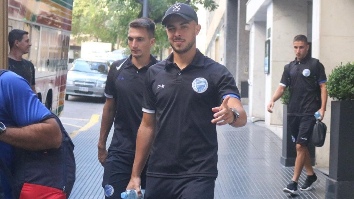 Godoy Cruz arribó este lunes a Córdoba, para medirse el martes con Talleres.