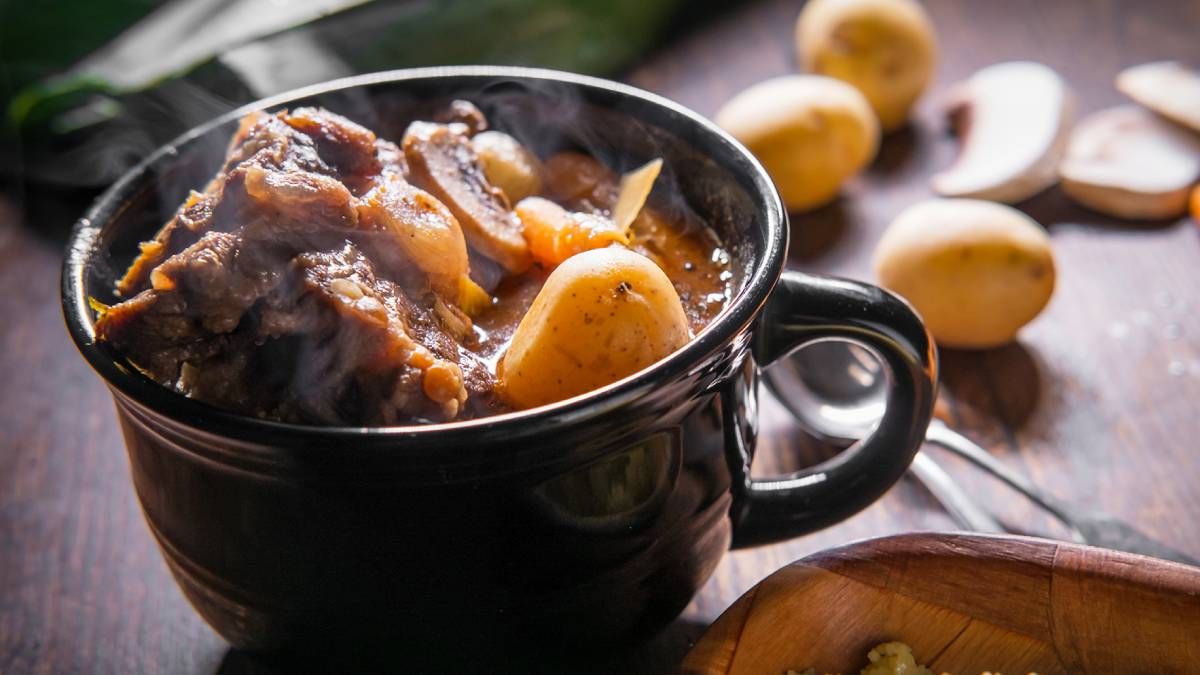 Recetas: carbonada criolla cremosa, sabrosa y rendidora.