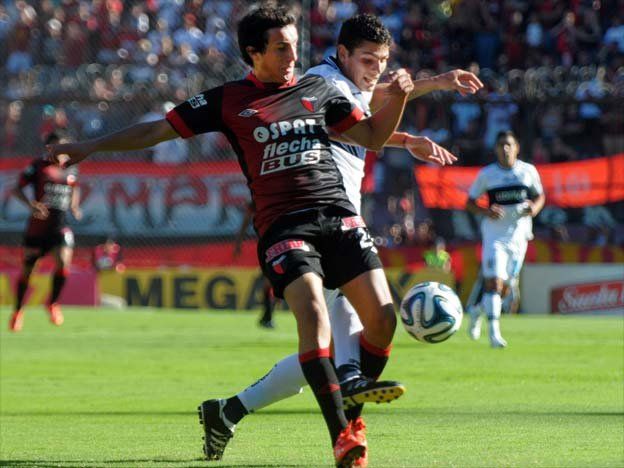Colón empató con Gimnasia pero se mantiene en la cima