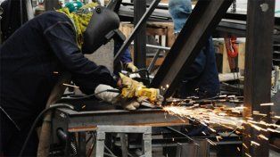 La metalurgia perdió 0.5% de los empleos en mayo