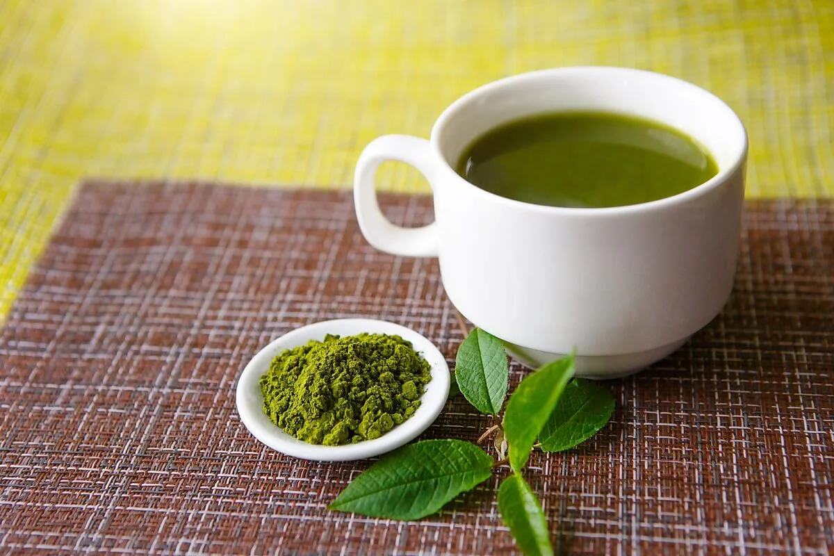Beneficio de tomar té verde en ayunas. Beneficio de tomar té verde en ayunas.