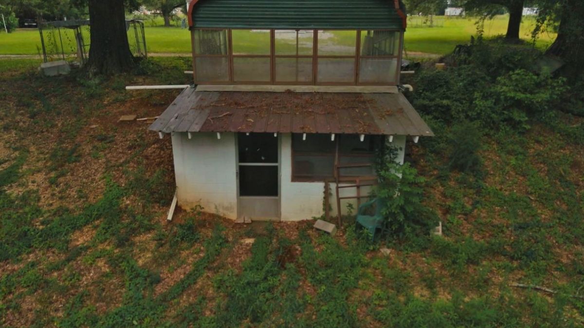 El búnker donde estaban secuestrados los niños en Alabama.