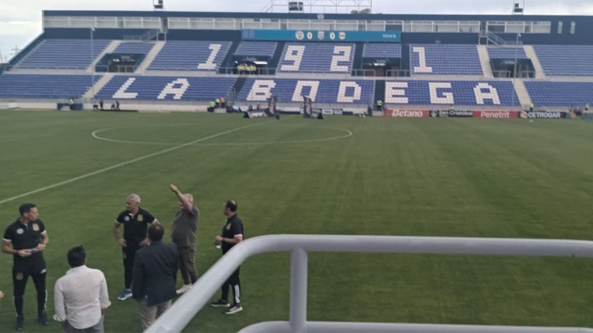 El Feliciano Gambarte espero por Godoy Cruz y Deportivo Riestra.