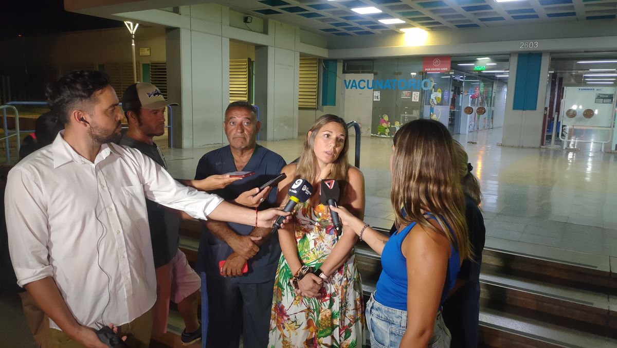 La conferencia de Salud donde este viernes se informó sobre los heridos en el choque del micro y el camión. La conferencia de Salud donde este viernes se informó sobre los heridos en el choque del micro y el camión.