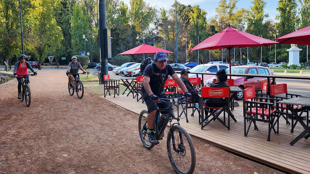 El pronóstico del tiempo anticipa días nublados y frescos de otoño. Imagen ilustrativa.