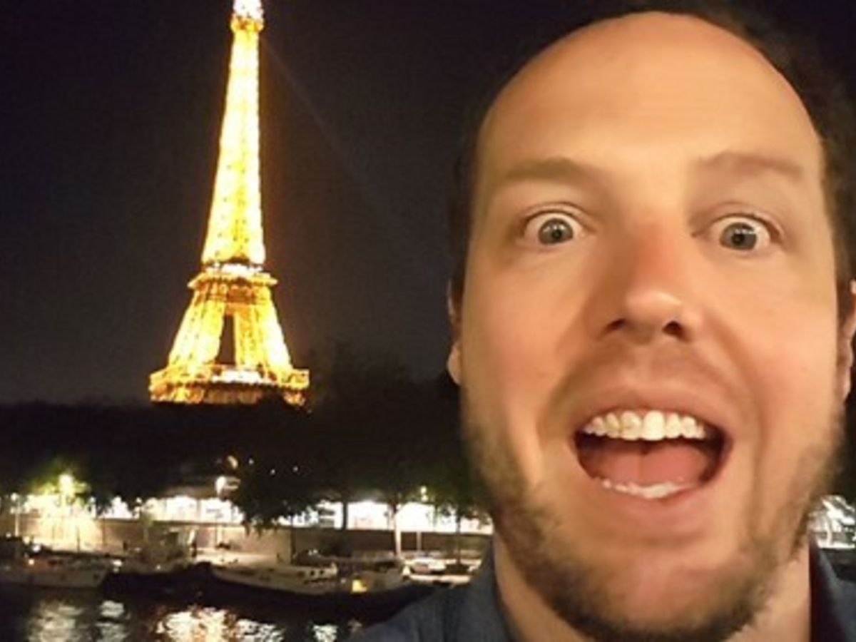 Dan Saunders, el mozo que se hizo multimillonario por un error del cajero automático Dan Saunders, el mozo que se hizo multimillonario por un error del cajero automático