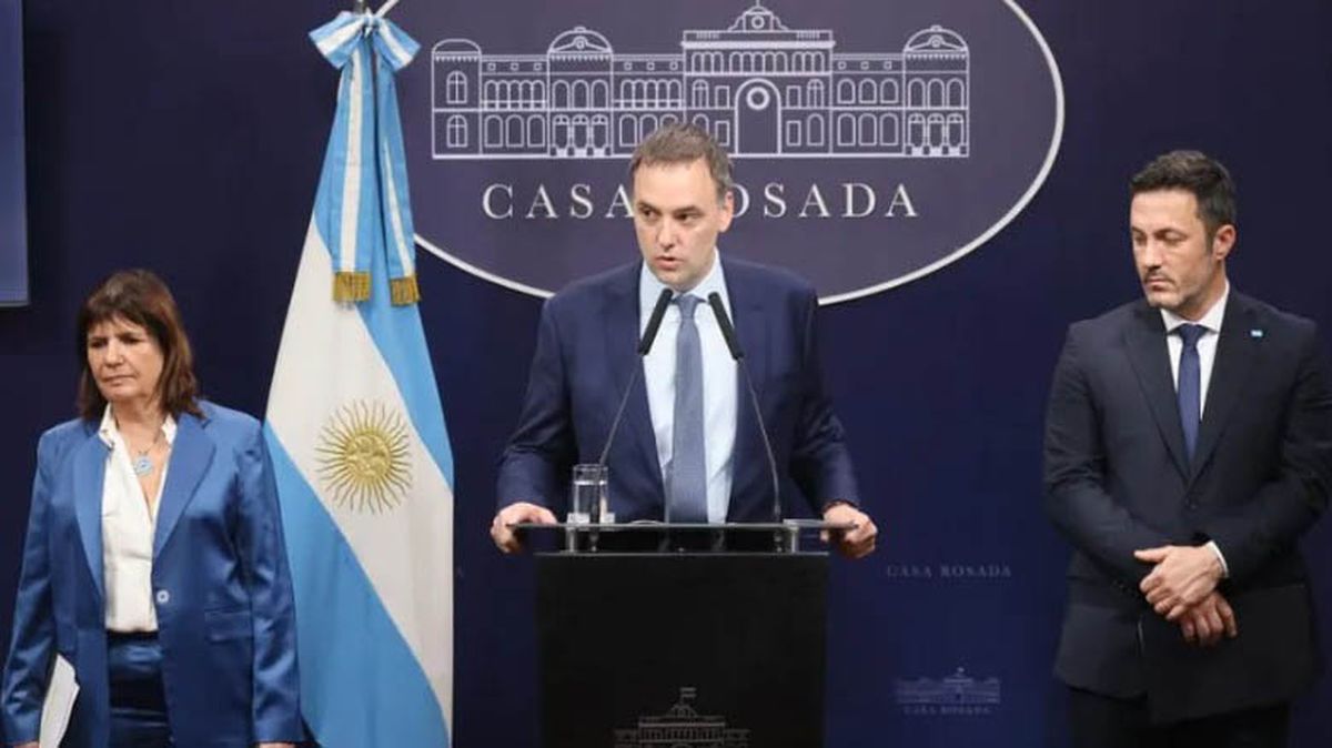 Javier Milei evalúa los nombres para reemplazar a Luis Petri, Patricia Bullrich y Manuel Adorni