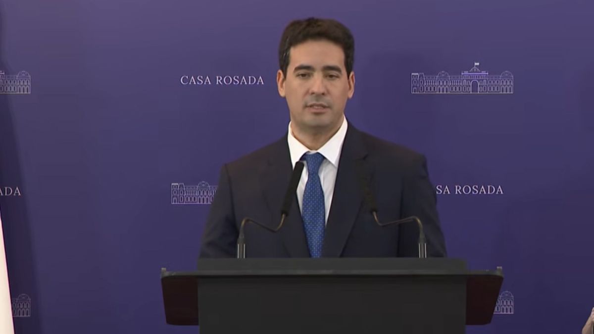 Adrián Ravier es el nuevo vocero presidencial.