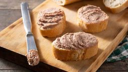 Paté de hígado casero, la anfitriona de las recetas para untar tostadas y acompañas las comidas.