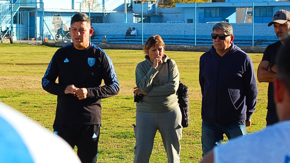 Pablo Jofré asumió la dirección técnica de Gutiérrez Sport Club.