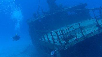 Un cementerio de barcos de hasta 2.500 años de antigüedad